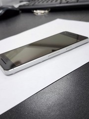 DEFECTIVE – Google Pixel 2 – 64 GB – White – Unlocked – G011C – 12410