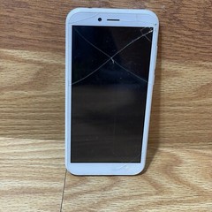 SKY Devices Elite H55 -8GB Dual Sim Android Smart Phone, Cracked glass Password