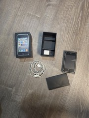 Rare APPLE iPhone 3GS Black 8GB A1303 GSM w/ Original Box and Paperwork Open Box