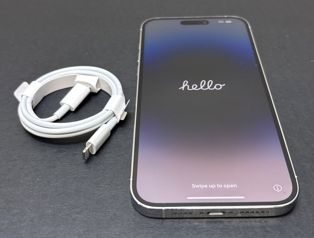 Apple iPhone 14 Pro Max A16 Bionic Chip 256GB Silver AT&T MQ8U3LL/A