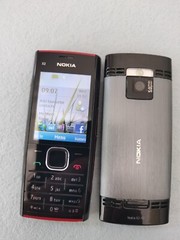 Nokia X2-00 Cell Phone Black Red (Unlocked) Classic Button Mobile Phone