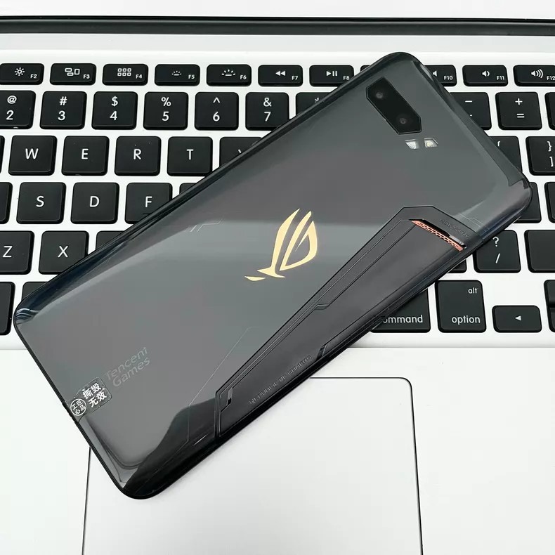 Asus ROG Phone 2 Black Unlocked 8G+128GB Game Smartphone Excellent Condition