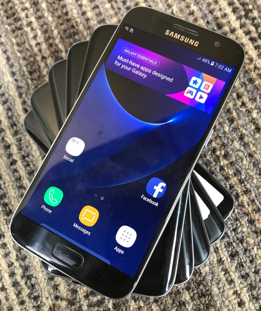 Samsung Galaxy S7 32GB SM-G930A AT&T (BLACK) Very Good Condition Unlocked