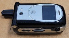 Motorola i930 – Silver and Black ( Nextel ) Very Rare iDEN Flip Phone – Bundled