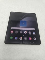 Samsung Galaxy Z Fold5- 256GB – Unlocked – Cracked Back – READ Description