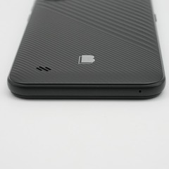 BLU G33 G0893 32 GB (Unlocked) 3GB RAM Black Smartphone – READ DESCRIPTION