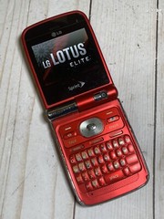 LG LOTUS ELITE (SPRINT) RED Tested Fast Shipping