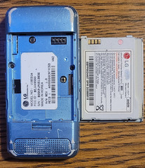 LG Chocolate 2 II VX8550 – Ice Blue ( Verizon ) Slider Phone – Very Rare Color