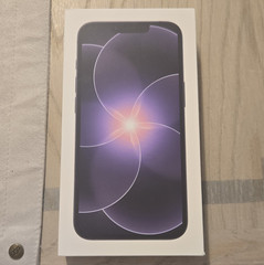 Apple iPhone 17e 256GB Black eSIM LOCKED TO VERIZON UNTIL END OF OCTOBER!!!