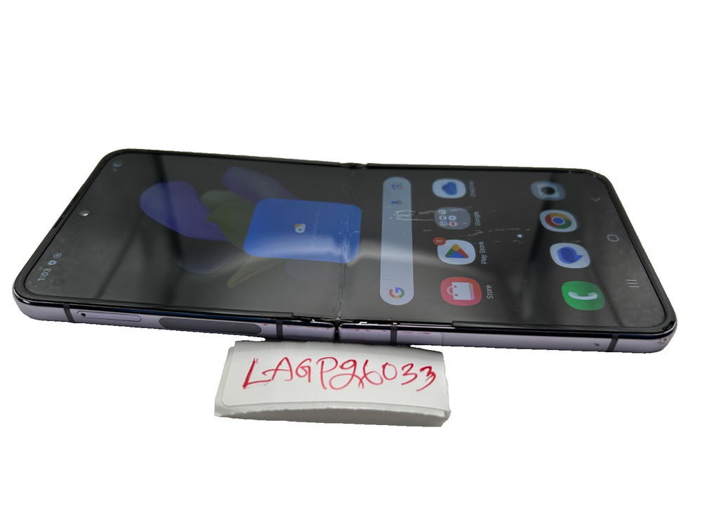 Samsung Galaxy Z Flip 4 – 128GB – T-Mobile Unlocked