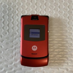 Motorola RAZR V3 Flip Bluetooth MP4 video Unlocked GSM Mobile Phone (8 Colors)