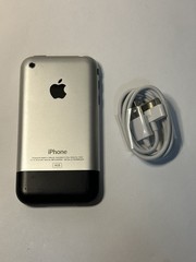 Apple iPhone 1st Generation – 8GB – Black A1203 (GSM) 2G MA712LL/A