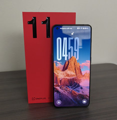 OnePlus 11 5G 16GB/256GB Black Unlocked OxygenOS