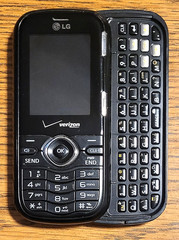 LG Cosmos VN250 – Black ( Verizon ) Cellular Slider Phone