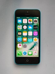 90%N ew Apple iPhone 5/5s/5c 8/16/32/64GB Factory UNLocked(any carrier) GOOD