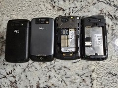 LOT OF 4: BlackBerry Phones 2-Bold 9700, 8330, 9300 For Parts Or Repair