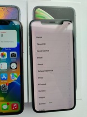 Apple iPhone XS 64/256GB Unlocked Resealed With Accessories Random Color