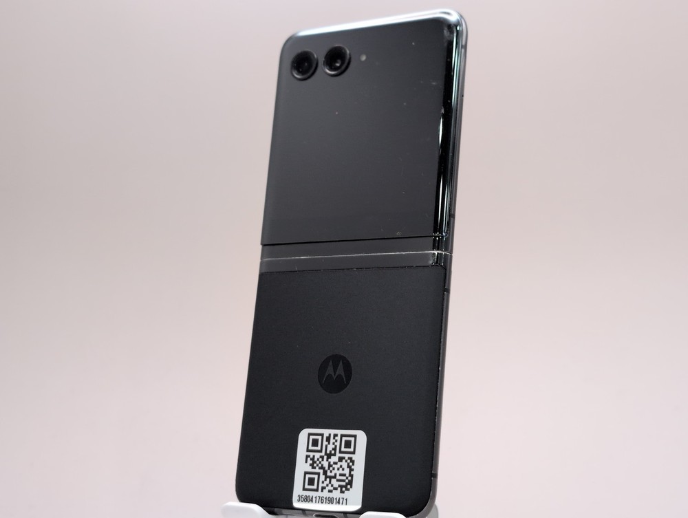 Motorola Razr 40 Ultra XT2321-3 256GB Infinite Black T-Mobile Unlocked W086271