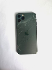 Apple iPhone 11 Pro – 64 GB – Midnight Green – AS IS/ FOR PARTS ONLY- FIND MY ON