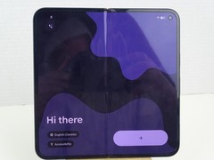 Google Pixel 9 Pro Fold – 256 GB – Obsidian (Unlocked) – For Parts / Not Working