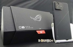 ASUS ROG Phone 8 16GB 512GB Snapdragon 8 Gen 3 5500mAh Android 15 Unlocked Used