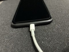 Apple iPhone 11 64GB Black Unlocked 84% Battery Health Works Great
