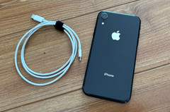 Apple iPhone XR 128GB Unlocked