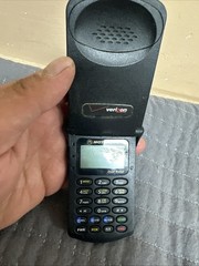 Motorola StarTAC Flip Phone Verizon Dual Band Model ST7868W Vintage 90’s
