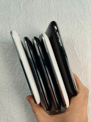 Apple iPhone 3GS 8GB 16GB 32GB Black White Unlocked mobilephone Tested GOOD