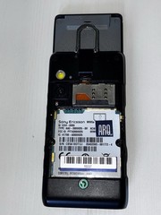 Lot of x2 Walkman W995 Phones with M2 Memory Chips: Read Description!!