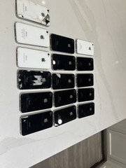 iPhone lot Mix iPhones, Parts some work some for parts 17 older iPhones