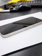 DEFECTIVE – Google Pixel 9a – 128 GB – Porcelain – Unlocked – 12492
