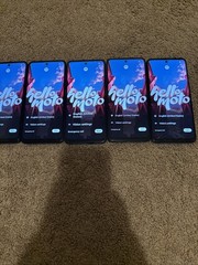 Lot of 8 Motorola Moto G 2025 (For Parts Only)