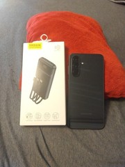 Samsung Galaxy A36 5G Verizon 128 AND POWER BANk