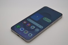 Samsung Galaxy S25 128GB SM-S931U1 Silver (Unlocked) #B621