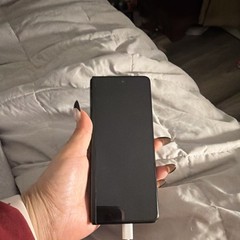 Samsung Foldable Smartphone Black Android USB Type-C Wi-Fi Bluetooth