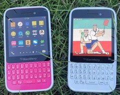 BlackBerry Q5 Unlocked 4G LTE WiFi 8GB 5MP Unlocked Keyboard Smartphone