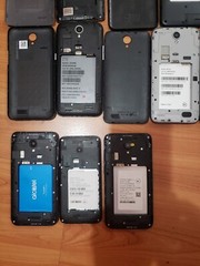 Lot of 15 Mixed Brand LG /and other 32GB/16GB/8GB Smartphone For part