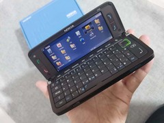 Nokia E90 3G Bluetooth WIFI GPS 4.0″ 3MP Unlocked Mobile CellPhone