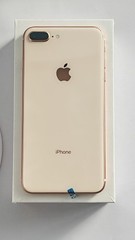 Apple iPhone 8 Plus Unlocked- 64 GB/128 GB/ 256 GB – Gold Silver Red Gray