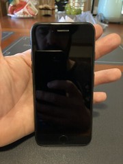 Apple iPhone 7 32GB As Is In Great Condition-Black – Factory Unlocked Universal