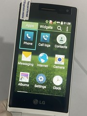 LG Wine Smart D486 4G LTE Unlocked 4GB ROM 3.5″ Android Flip Keyboard Smartphone