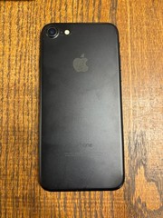 Unlocked Apple iPhone 7 – 32GB Black – 92% Batt – Very Good BOX & ACCESSORIES