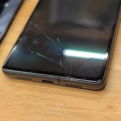 Verizon Google Pixel 7 128GB Obsidian Black GQML3 Cracked Screen + Phone Skope