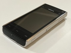 Rare Nokia X6 8GB – Unlocked 3G Smart Phone White Color