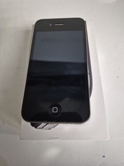 Apple iPhone 4 Black 32GB MC923LL/A Reset Works Great Tub H2