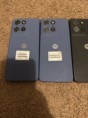 Lot of 8 Motorola Moto G 2025 (For Parts Only)