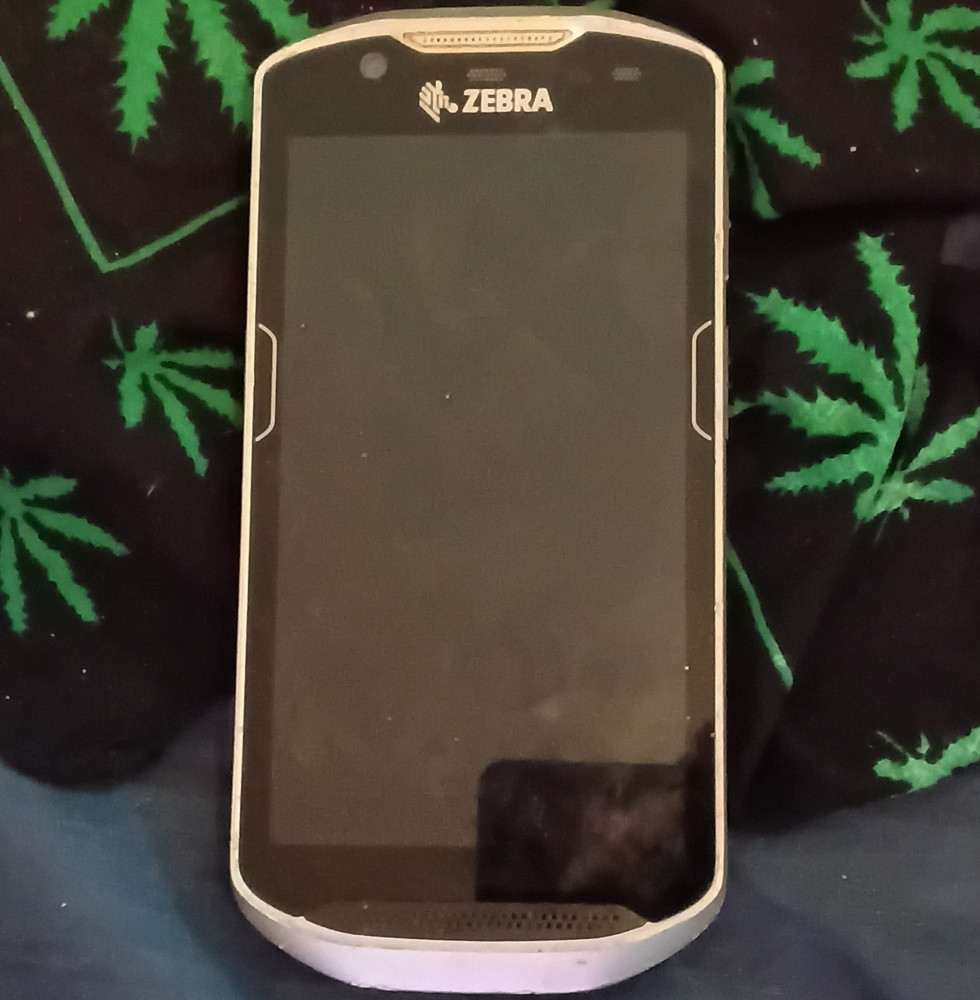 Zebra TC520K Rugged Android Handheld Smartphone 128GB Unlocked Silver 8MP