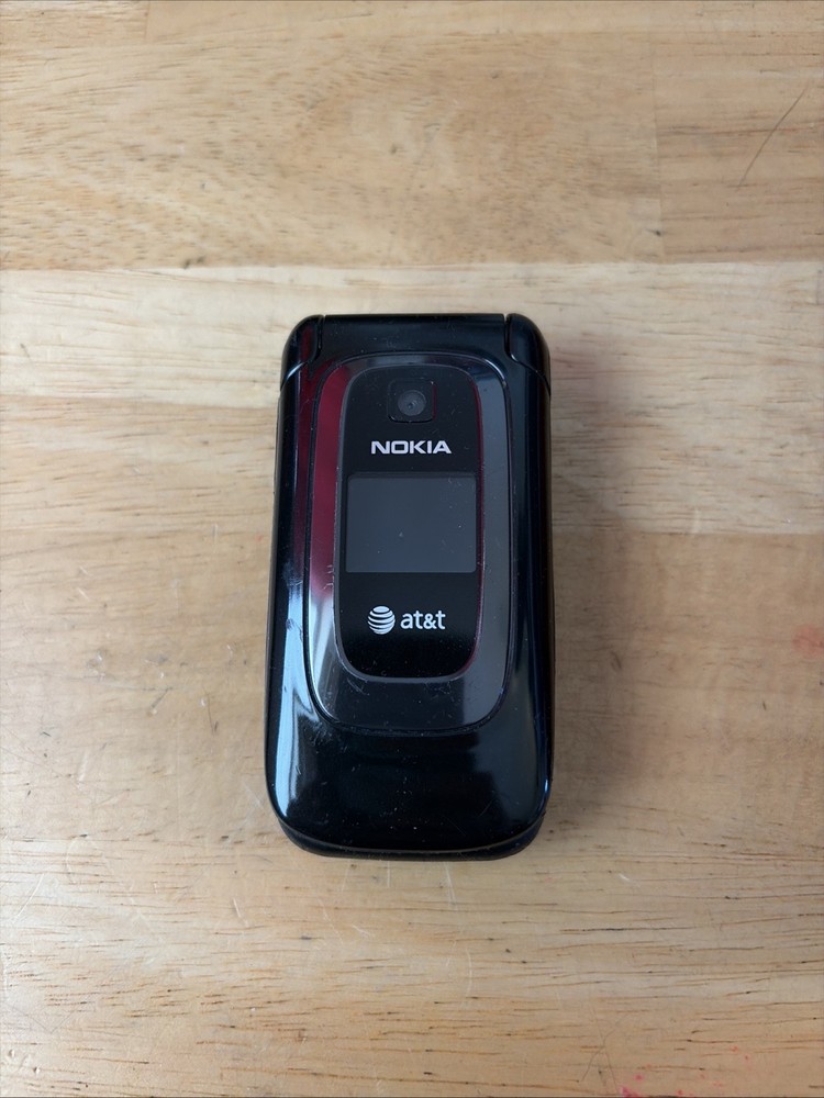 Nokia 6085 / 6085h – Black and Silver ( AT&T ) Cellular Flip Phone