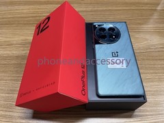Unlocked OnePlus 12 5G 512GB/1TB 6.82” DualSIM Android14 IP65 Googleplay Phone